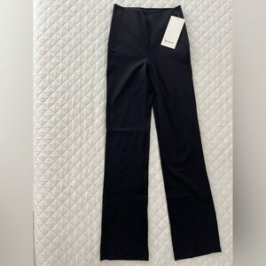 Lululemon Pull on Stretch Pants